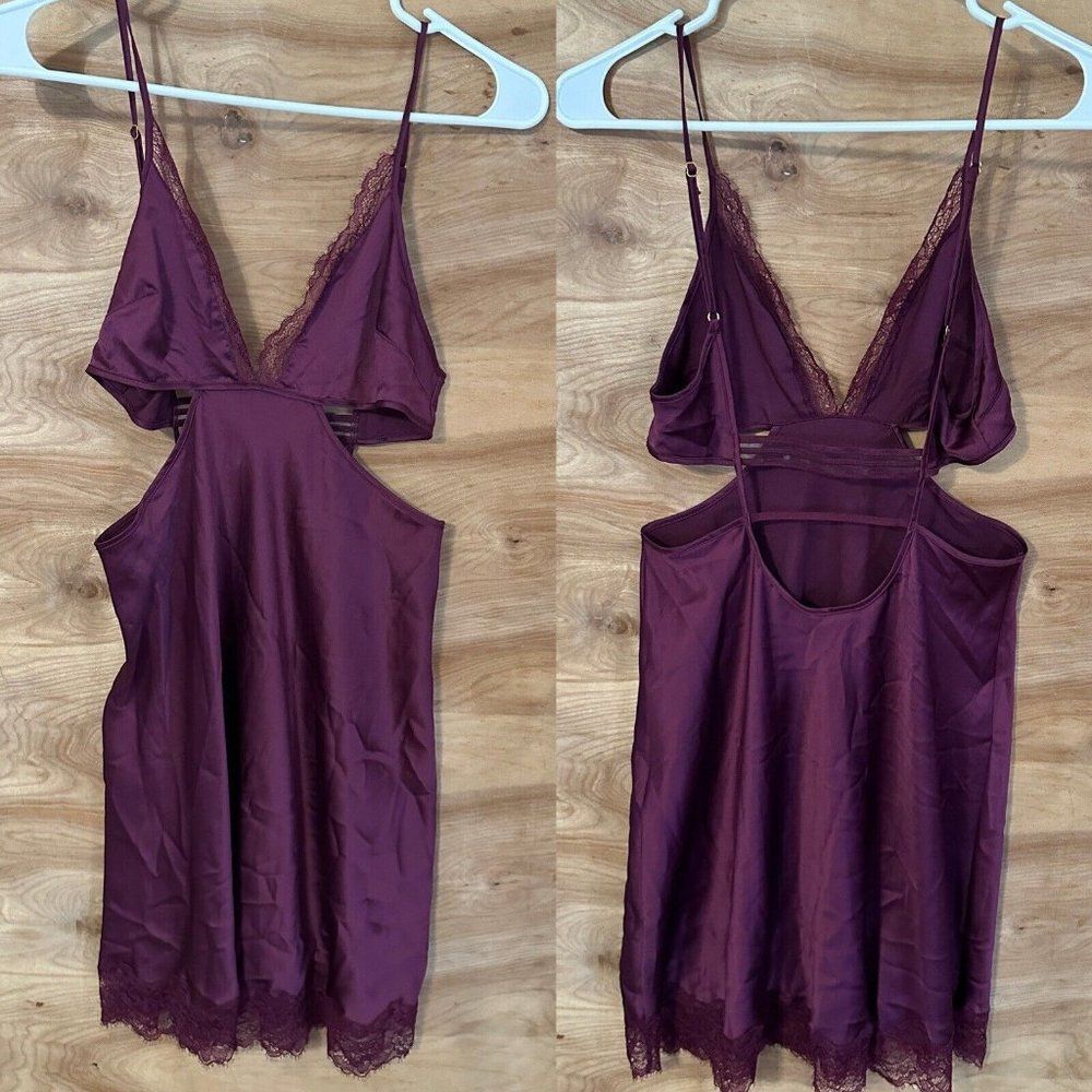 Victoria's Secret Lace & Satin Cut-Out Slip Gown S Chemise Lingerie Sexy Maroon